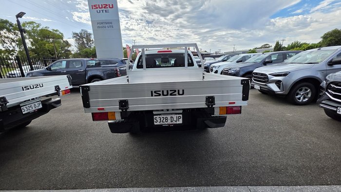 2025 Isuzu D-MAX SX High Ride MY25.5 4x2 Mineral White