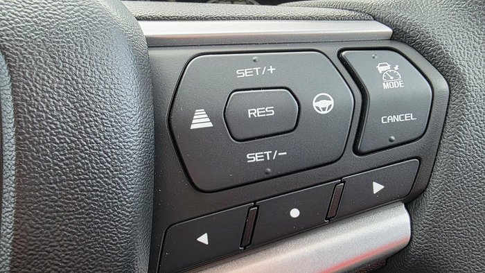 2025 Isuzu D-MAX SX High Ride MY25.5 4x2 Mineral White