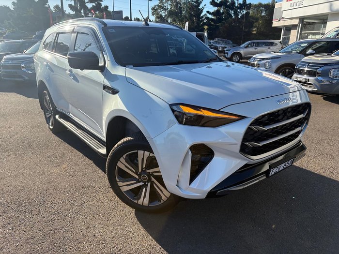 2025 Isuzu MU-X