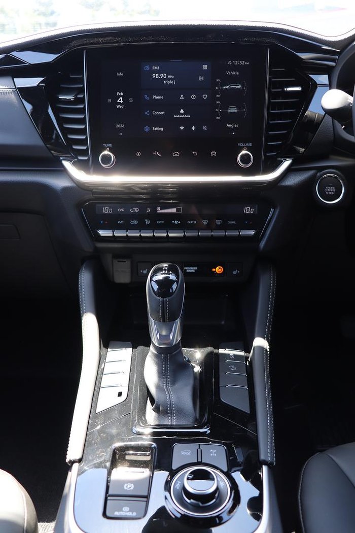 2025 Isuzu MU-X LS-T