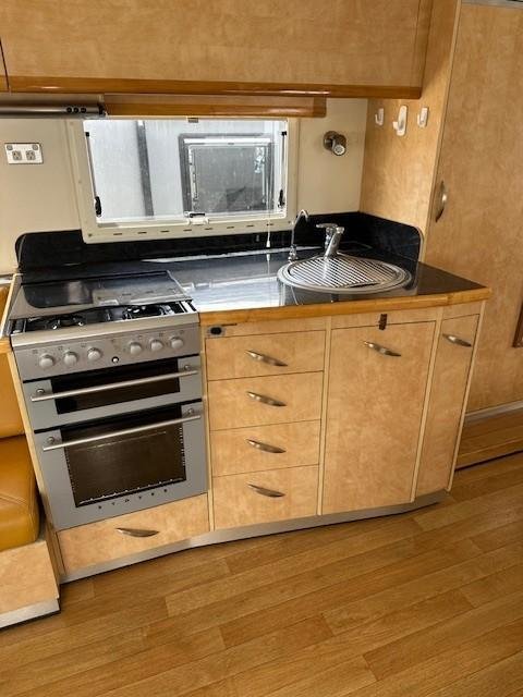 2005 Paradise Independence