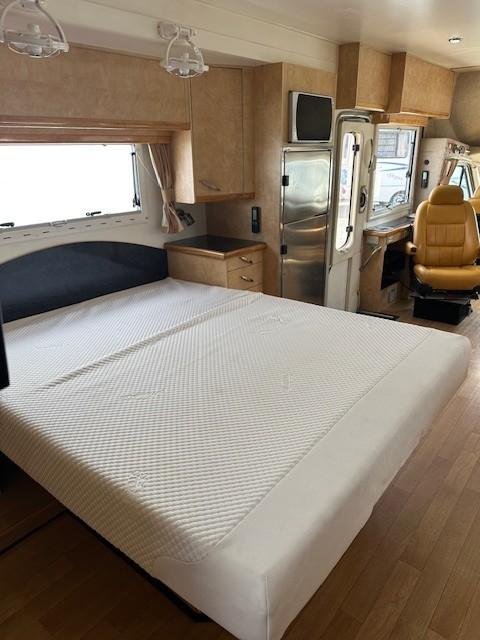 2005 Paradise Independence