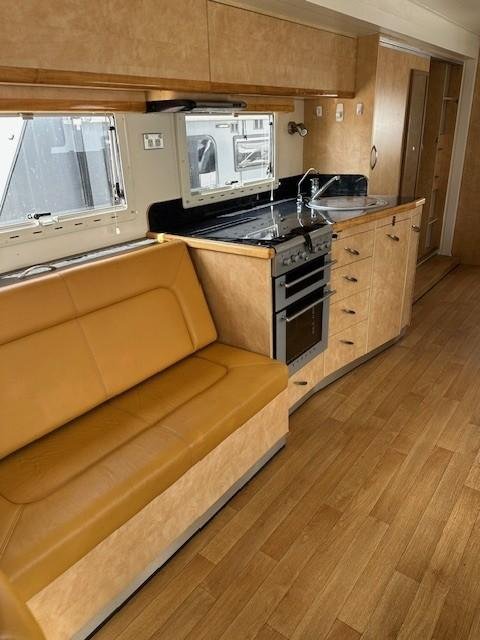 2005 Paradise Independence