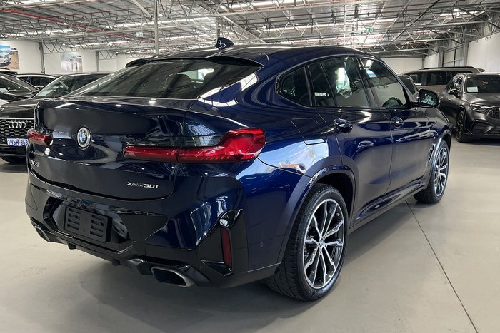 2022 BMW X4 xDrive30i M Sport