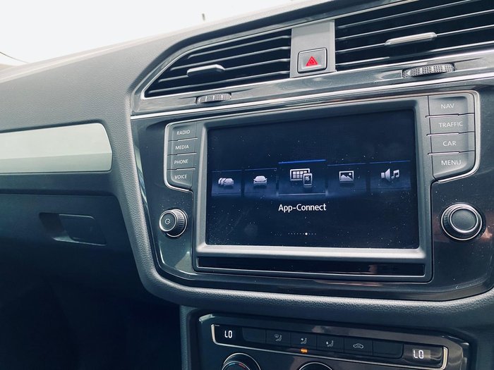 2016 Volkswagen Tiguan 110TSI Comfortline 5N MY17 Pure White