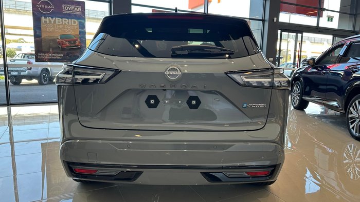 2025 Nissan QASHQAI N-DESIGN e-POWER J12 MY25 Ceramic Grey with Onyx Black Roof