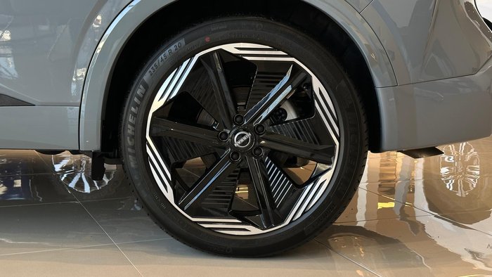 2025 Nissan QASHQAI N-DESIGN e-POWER J12 MY25 Ceramic Grey with Onyx Black Roof