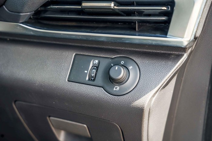 2022 LDV D90 Executive