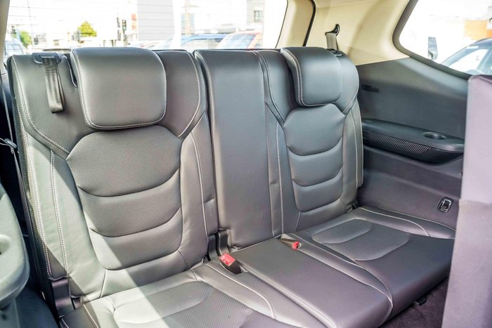 2022 LDV D90 Executive