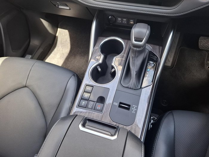 2025 Toyota Kluger Grande