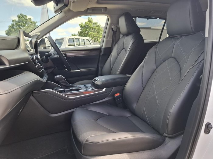 2025 Toyota Kluger Grande