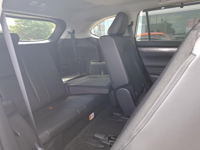 2025 Toyota Kluger Grande