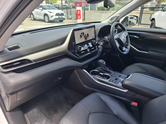 2025 Toyota Kluger Grande