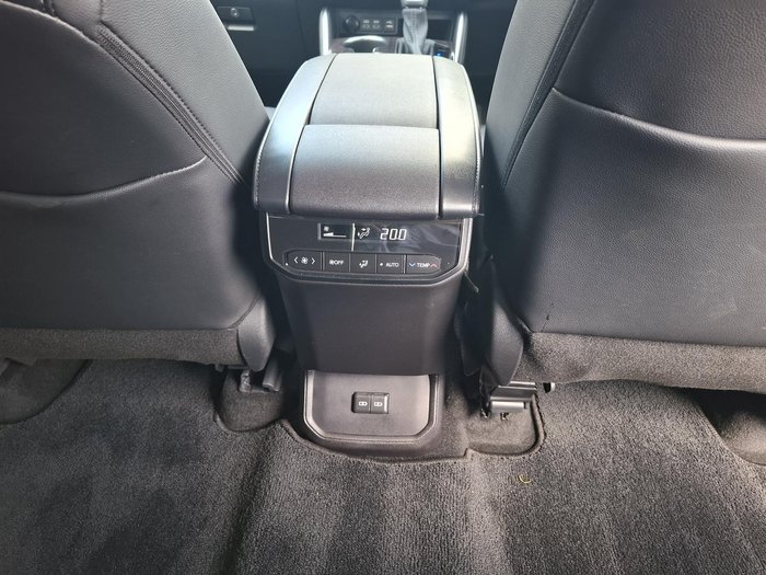 2025 Toyota Kluger Grande