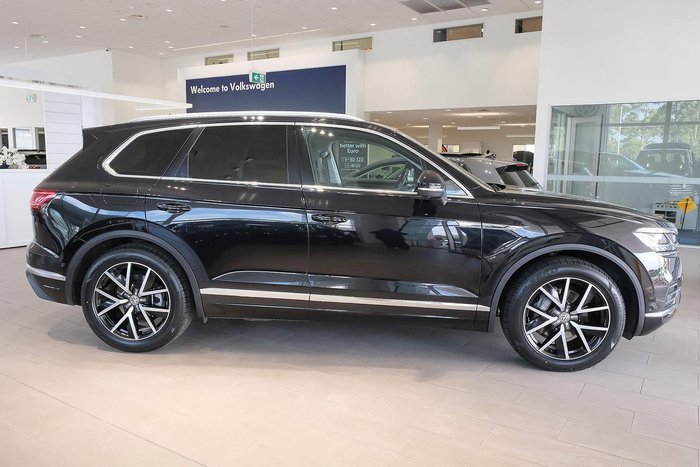 2019 Volkswagen Touareg 190TDI Launch Edition