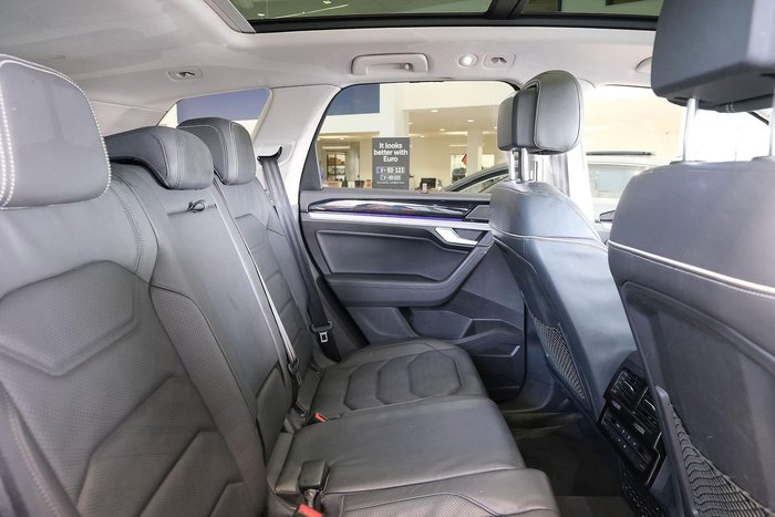 2019 Volkswagen Touareg 190TDI Launch Edition