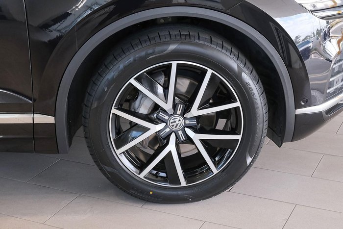 2019 Volkswagen Touareg 190TDI Launch Edition