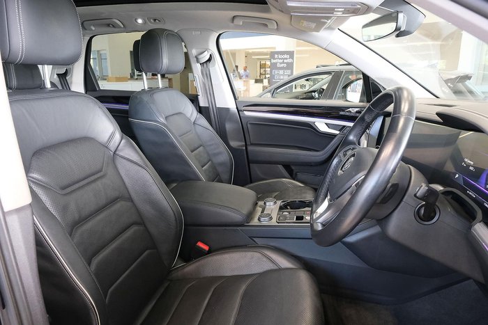 2019 Volkswagen Touareg 190TDI Launch Edition