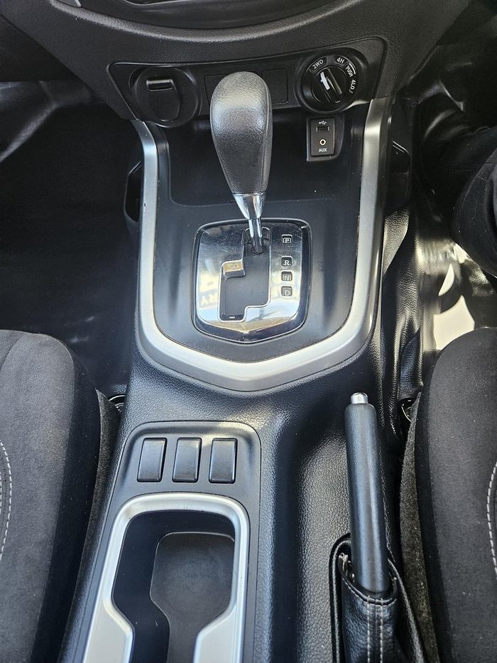 2020 Nissan Navara RX