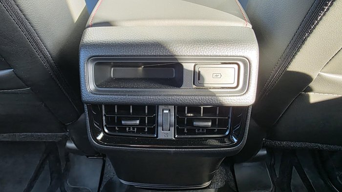 2025 Isuzu D-MAX X-TERRAIN