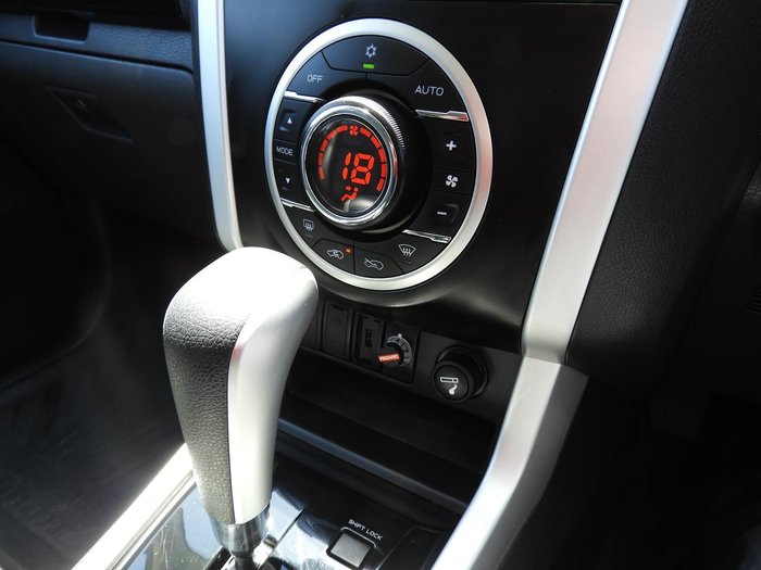 2020 Isuzu MU-X LS-T