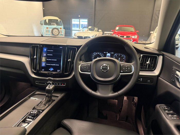 2020 Volvo XC60 T5 Momentum
