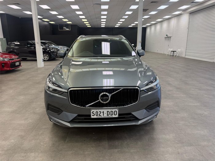 2020 Volvo XC60 T5 Momentum