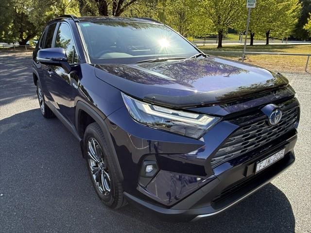 2024 Toyota RAV4 GXL