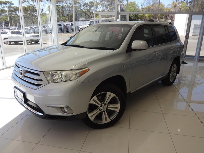 2011 Toyota Kluger KX-S