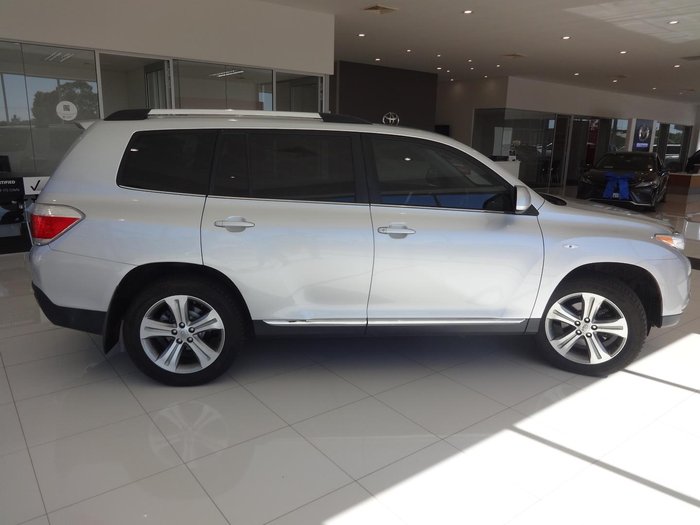 2011 Toyota Kluger KX-S