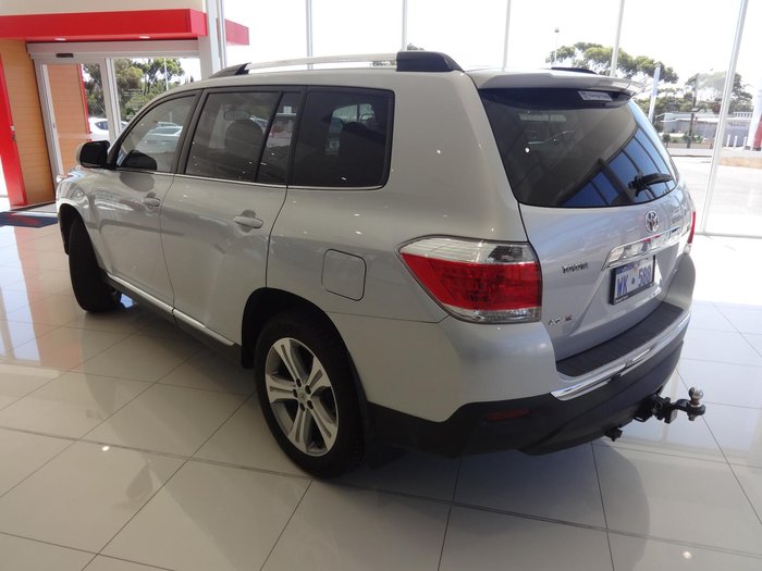 2011 Toyota Kluger KX-S