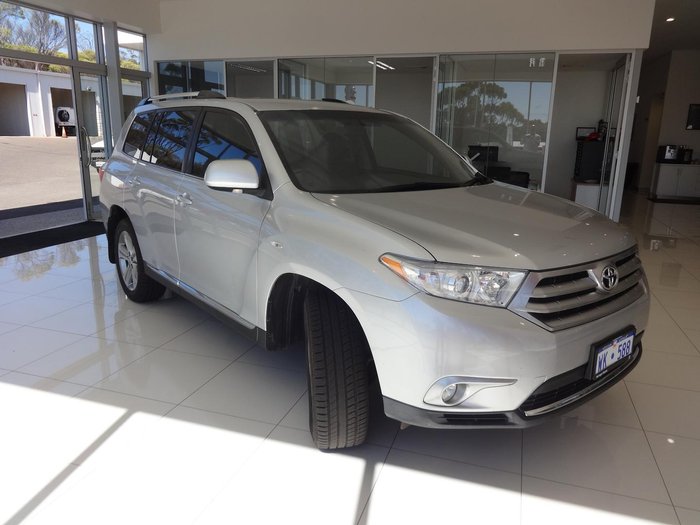 2011 Toyota Kluger
