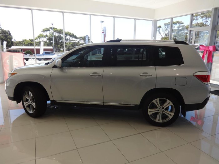 2011 Toyota Kluger KX-S