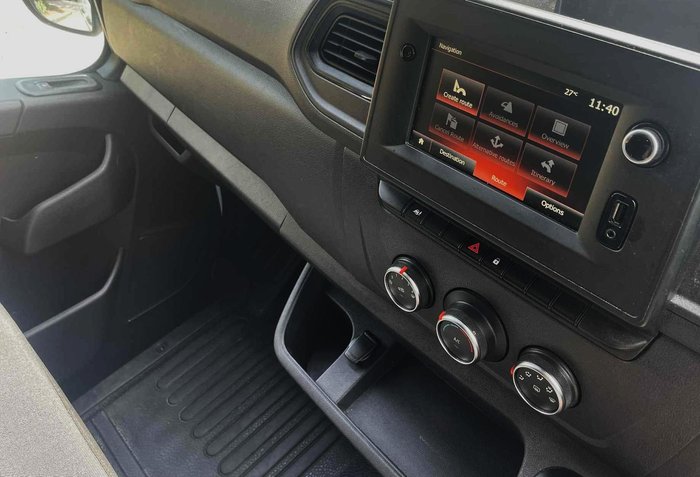 2022 Renault Master Pro 110kW