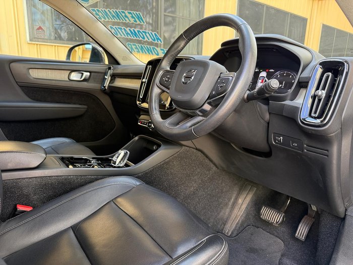 2019 Volvo XC40 T4 Inscription