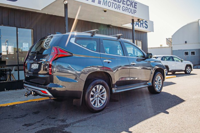 2021 Mitsubishi Pajero Sport GLX