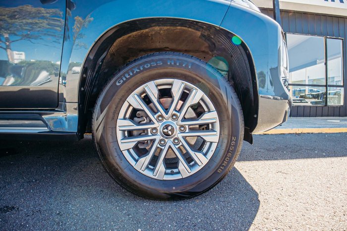 2021 Mitsubishi Pajero Sport GLX