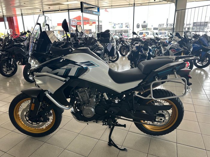 2025 CFMOTO 800MT Explore MT White