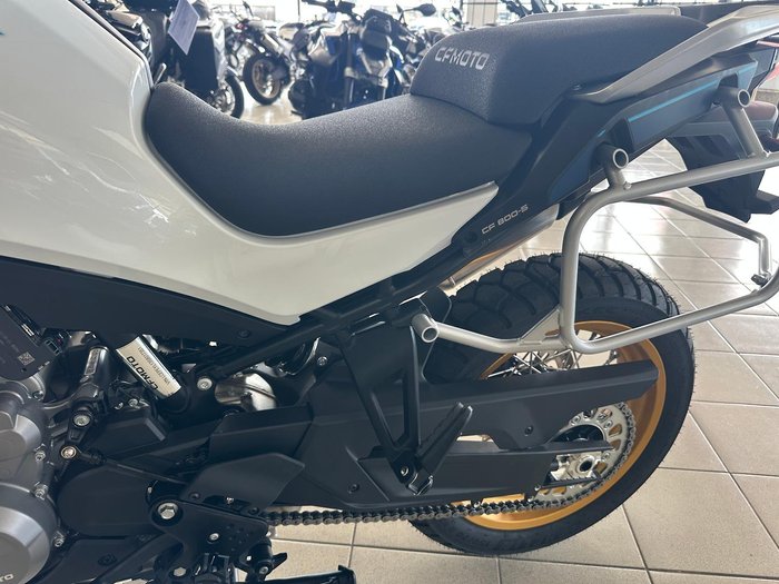 2025 CFMOTO 800MT Explore MT White