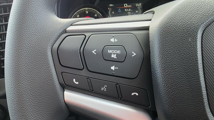 2025 Isuzu D-MAX SX MY25.5 4X4 Dual Range Mineral White