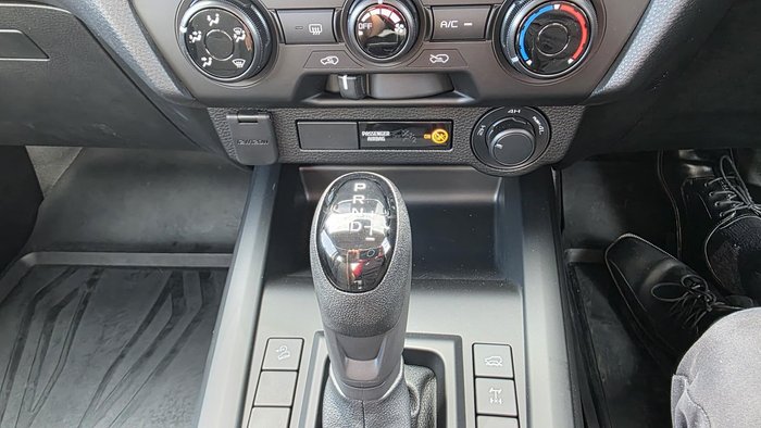 2025 Isuzu D-MAX SX MY25.5 4X4 Dual Range Mineral White