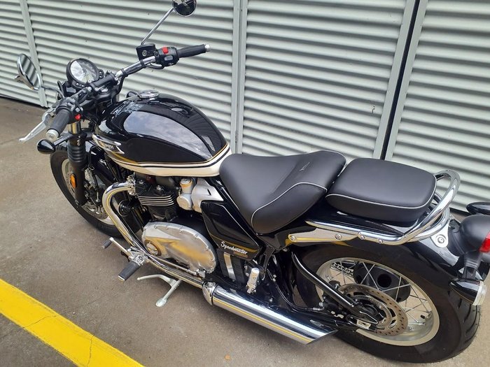 2025 Triumph Bonneville Speedmaster Speedmaster Black