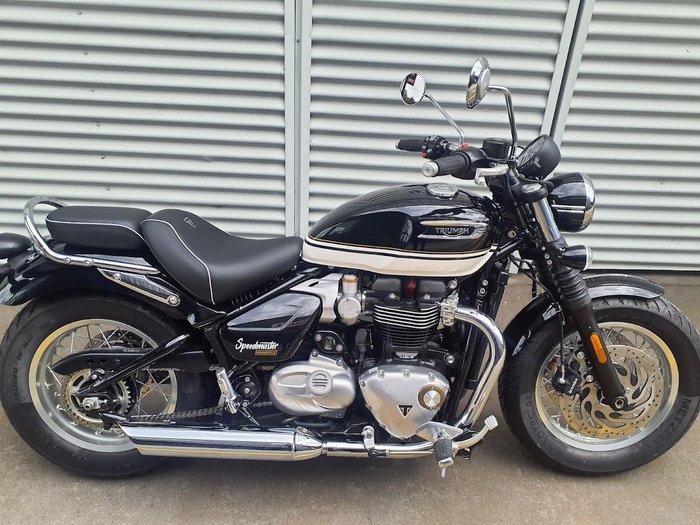 2025 Triumph Bonneville Speedmaster Speedmaster Black