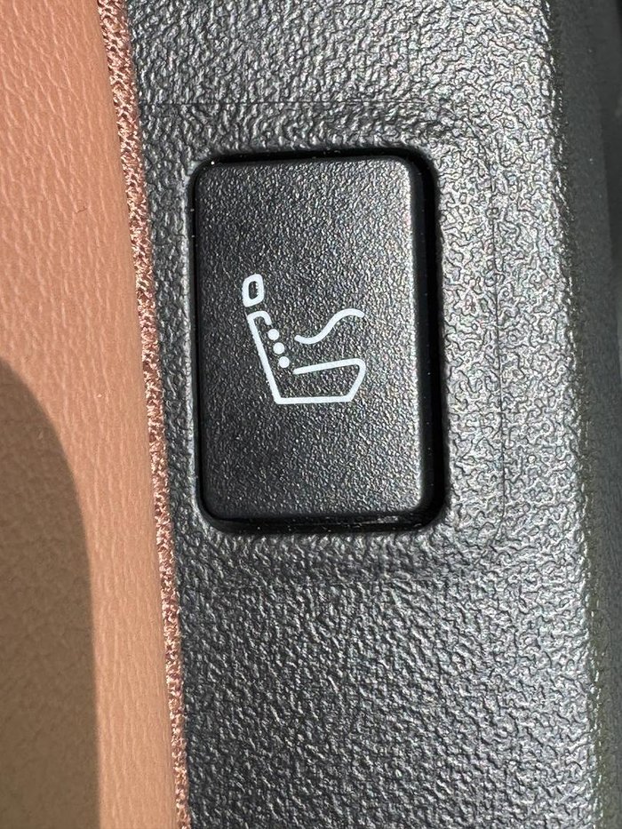 2025 Mitsubishi Outlander Exceed Tourer