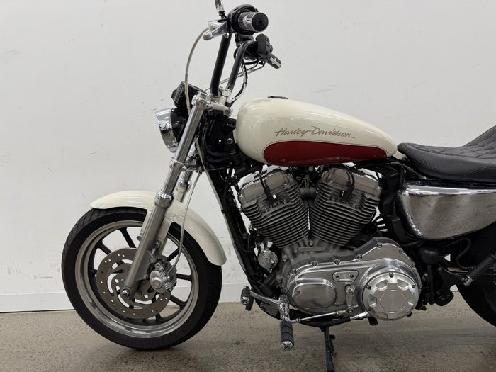 2012 HARLEY-DAVIDSON XL883L SUPER LOW White