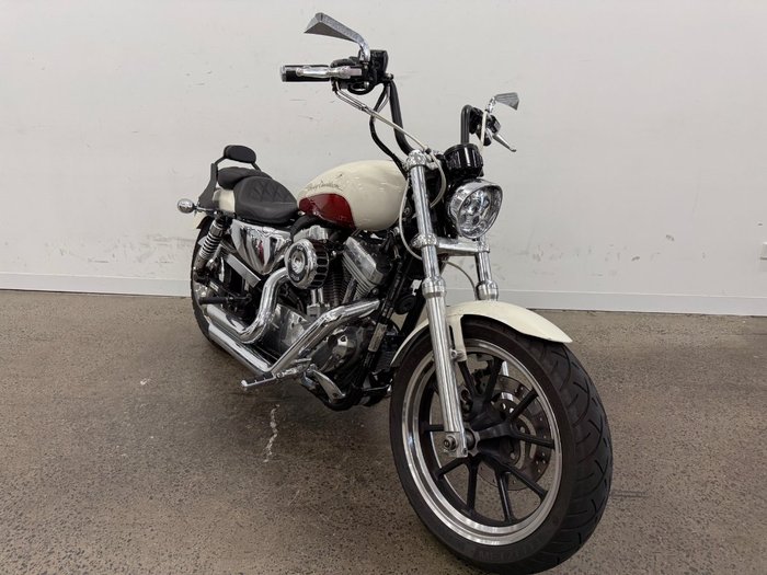 2012 HARLEY-DAVIDSON XL883L SUPER LOW White