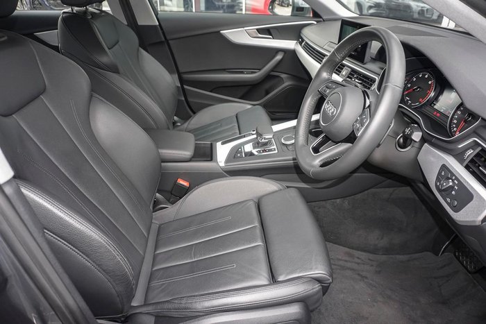 2019 Audi A4 35 TFSI S line