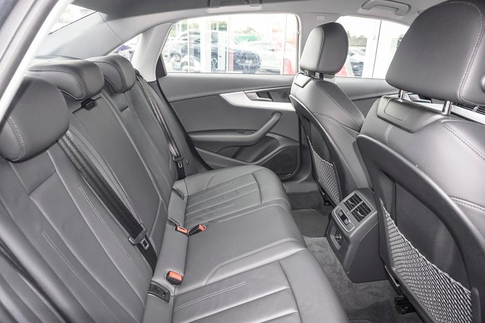 2019 Audi A4 35 TFSI S line