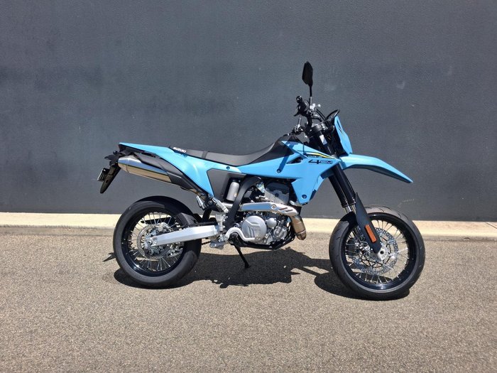 2026 Suzuki DR-Z4SM DR-Z Blue