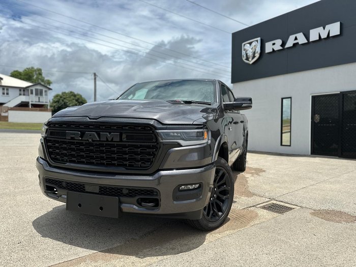 2025 RAM 1500 Limited Hurricane HO RamBox DT MY26 4X4 Dual Range Granite Crystal